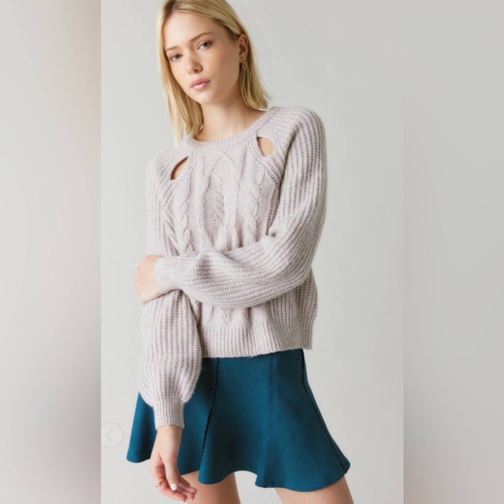 Francesca's Nwt Kassidy Keyhole Pullover Sweater